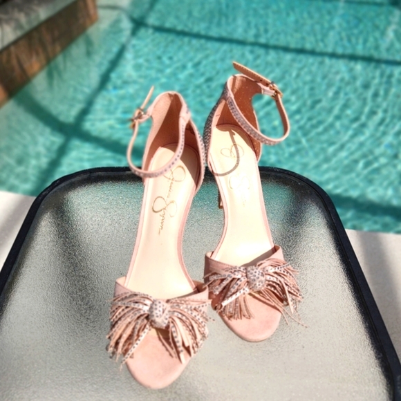 Jessica Simpson pink rhinestone heel - Picture 3 of 6